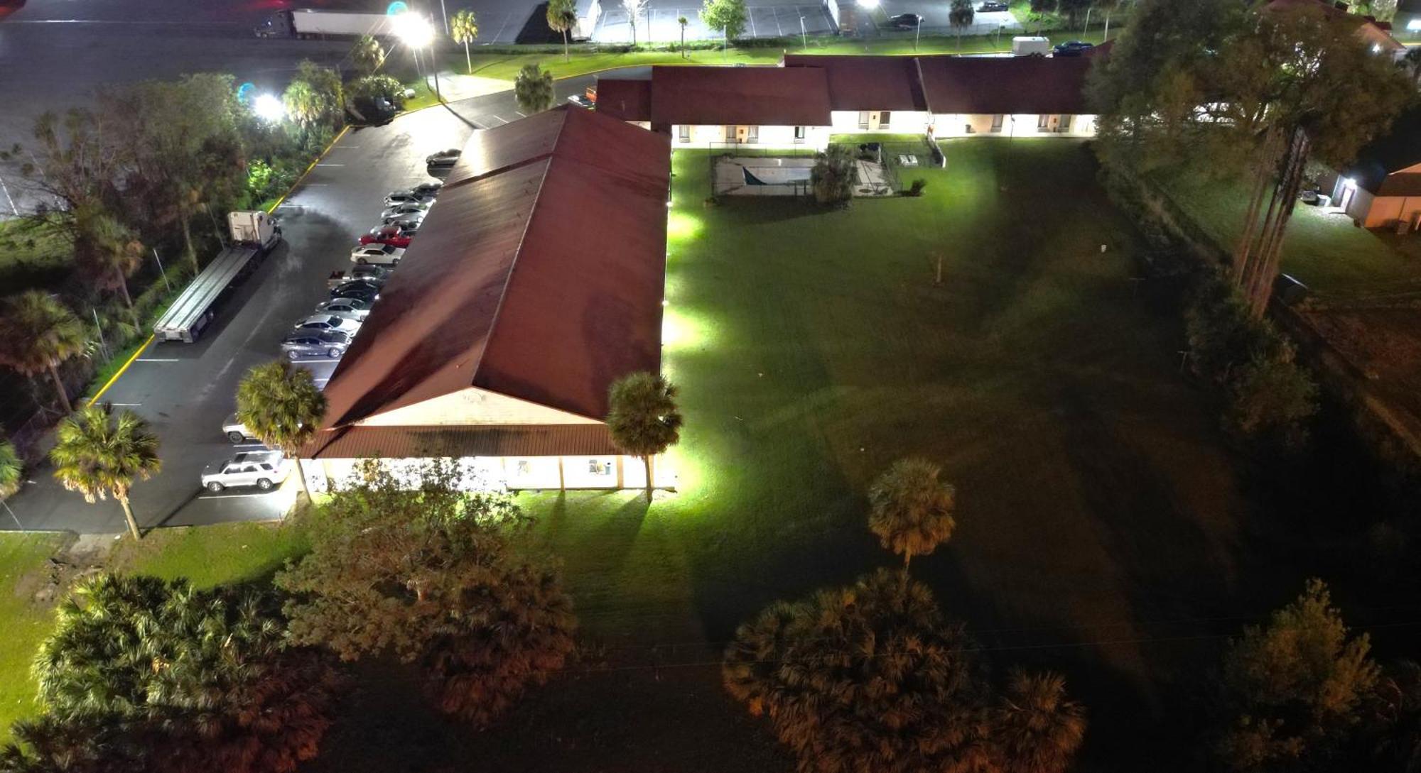 Palms Garden Inn Ellisville Exterior photo